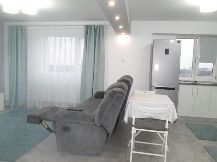 טרגובישטה Apartament Sarra מראה חיצוני תמונה