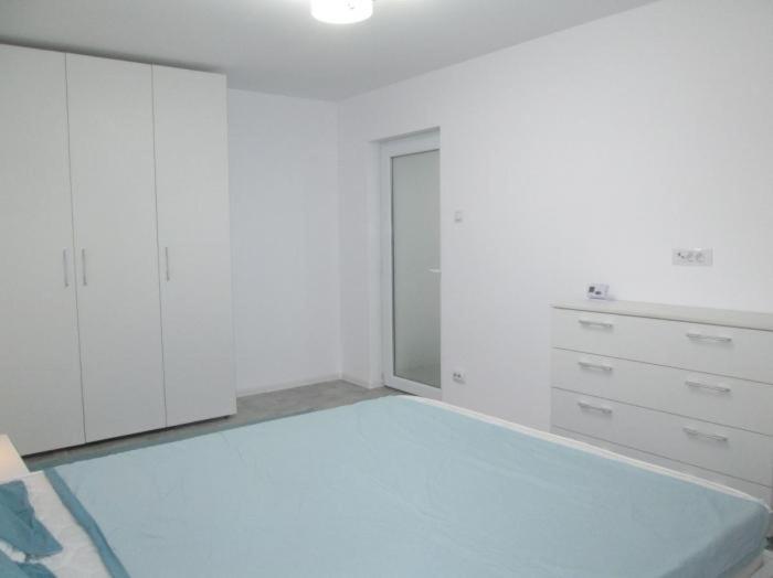 טרגובישטה Apartament Sarra מראה חיצוני תמונה